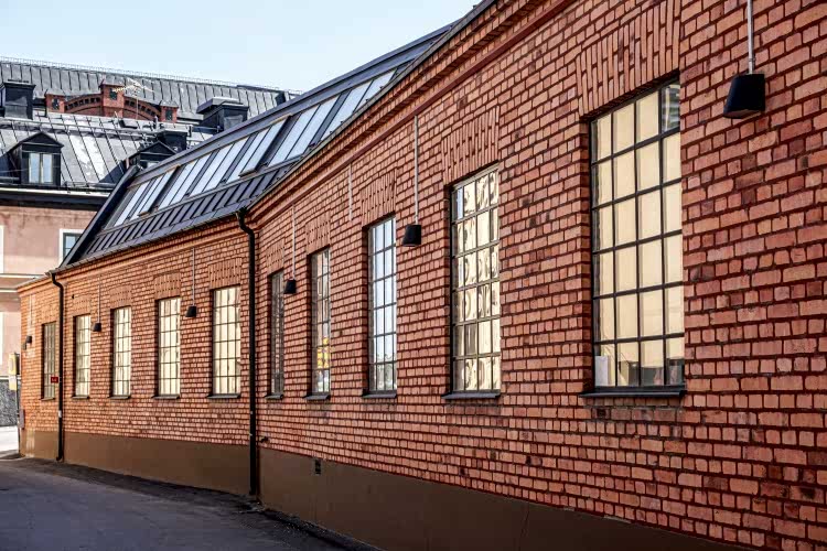 Building Exteriors (Brick, Stone, Stucco)